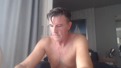 Snapshot of jam_on_it chatting on 03.01.25 JAM online show from 03.01.25