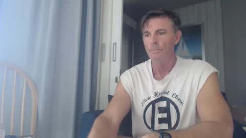 Snapshot of jam_on_it chatting on 03.05.25 JAM online show from 03.05.25