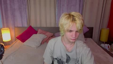 JameMiller online show from 04.11.26