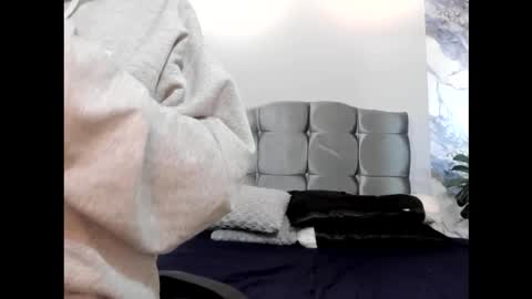 james_adamss_ online show from 01.16.26