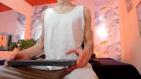 james_adamss_ online show from 01.19.26