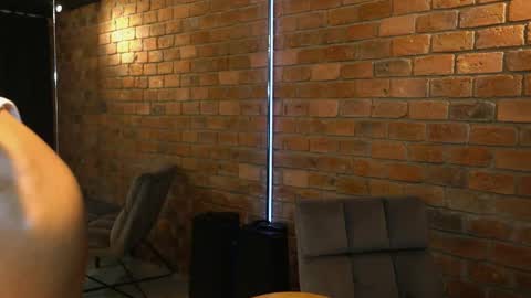 James Axel online show from 04.12.26