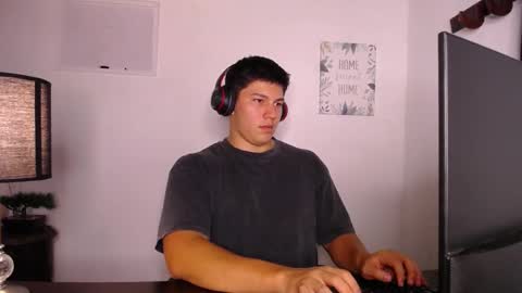 james_cr online show from 10.04.25