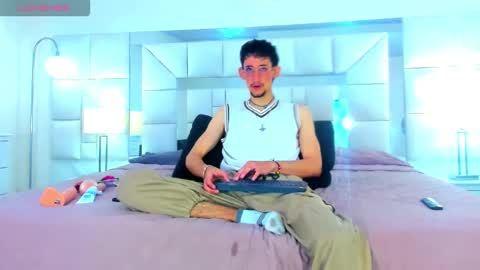 james_dupontt online show from 01.16.26