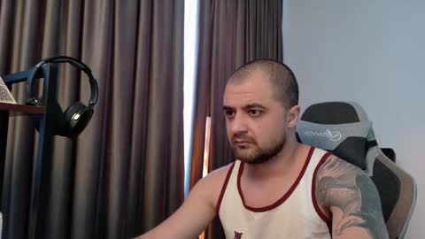 Snapshot of jamesmyersx chatting on 01.12.26 JamesMyers online show from 01.12.26