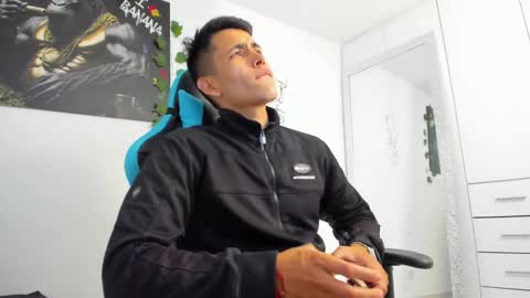 Jamess hott online show from 01.09.25