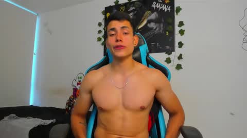 Jamess hott online show from 02.13.25