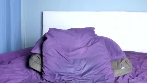 James Strong online show from 04.12.26