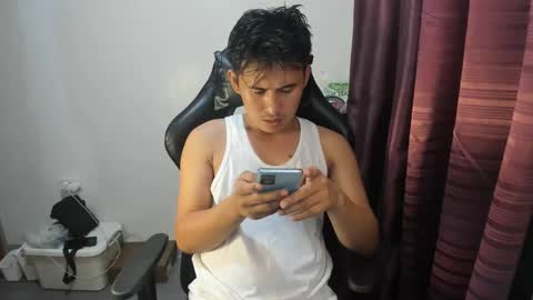 jamesthebigcockxxx online show from 01.03.25