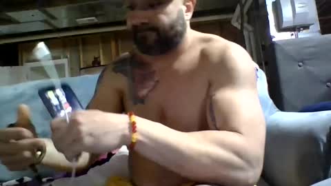 Snapshot of jamie19905 chatting on 02.26.25 jamie19905 online show from 02.26.25