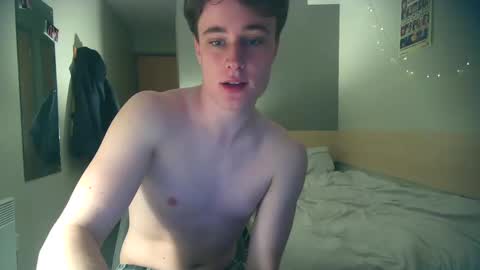 Snapshot of jamie90923 chatting on 02.26.25 jamie90923 online show from 02.26.25