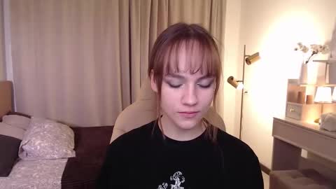 jamie_chung online show from 11.25.25