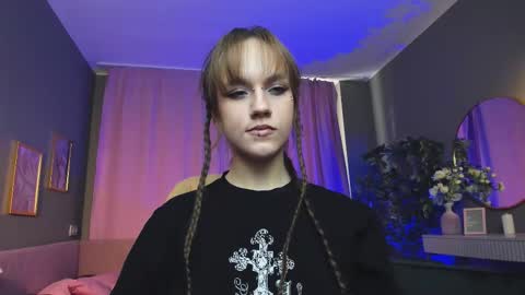 jamie_chung online show from 02.21.26