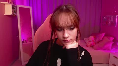 jamie_chung online show from 03.27.26