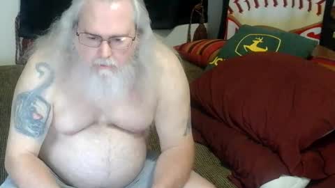 Snapshot of jamielove1975 chatting on 06.07.26 jamielove1975 online show from 06.07.26