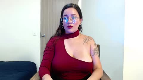    online show from 02.10.25