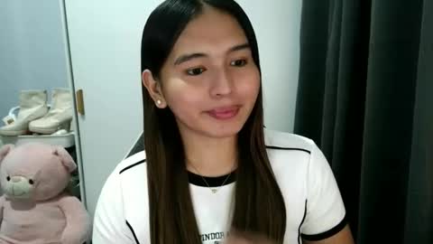 YOUR LOVELY JANE online show from 11.16.25