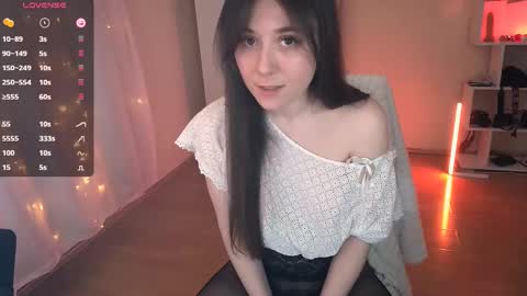 Snapshot of jane_kinn chatting on 02.25.25 jane_kinn online show from 02.25.25