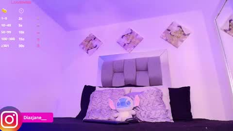 Snapshot of janediaz chatting on 09.17.25 Jennifer online show from 09.17.25