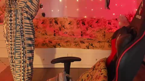 Snapshot of janegrey11 chatting on 09.28.25 Jane online show from 09.28.25