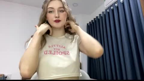 Janie online show from 04.01.26