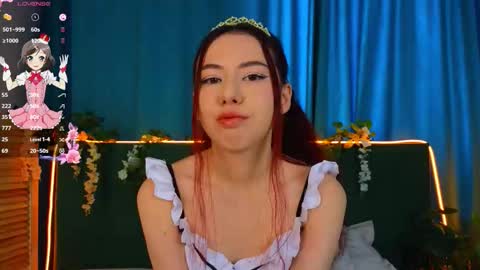 Jenifer online show from 11.24.25