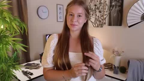 Eva online show from 09.17.25
