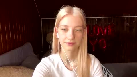 Elsa online show from 07.02.26