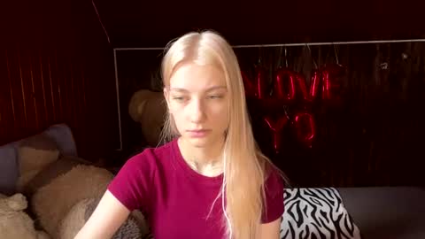 Elsa online show from 07.03.26