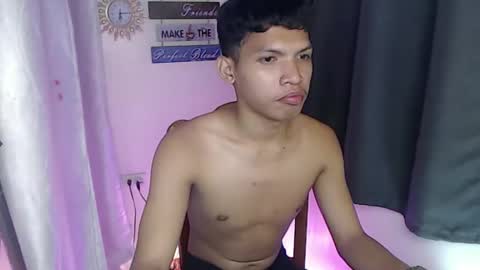 janlloyd04 online show from 11.09.25