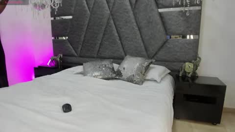 Janna online show from 02.08.26