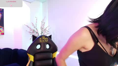          online show from 06.04.26