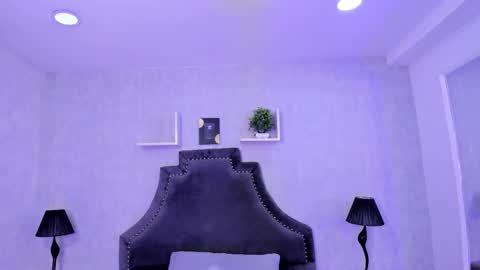 Janne  online show from 10.08.25