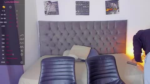 janomar01 online show from 01.17.25