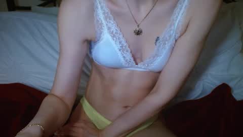 Snapshot of januarydaze chatting on 09.19.25 the small pp whisperer  ball puncher online show from 09.19.25