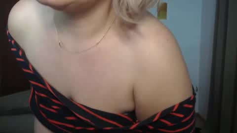 jaqueline88 online show from 01.28.25