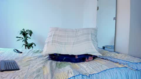 Snapshot of jared_wolff chatting on 10.23.25 Jared online show from 10.23.25