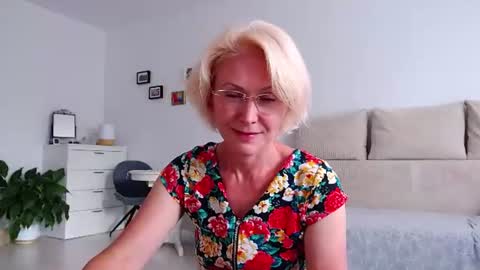 Jasmin room for people 40 online show from 07.21.26