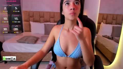 Snapshot of jasmin_adams chatting on 06.17.26 Jasmin online show from 06.17.26