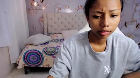 Snapshot of jasmin_brunette_ chatting on 12.10.24 Jasmin online show from 12.10.24