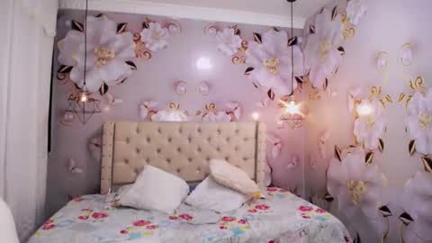 Snapshot of jasmin_brunette_ chatting on 01.24.25 Jasmin online show from 01.24.25