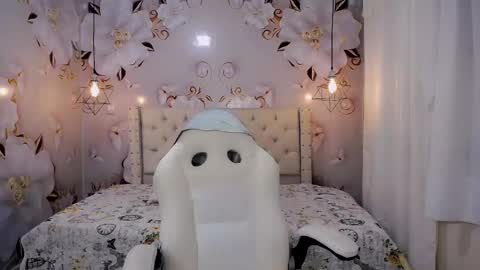 Snapshot of jasmin_brunette_ chatting on 01.31.25 Jasmin online show from 01.31.25