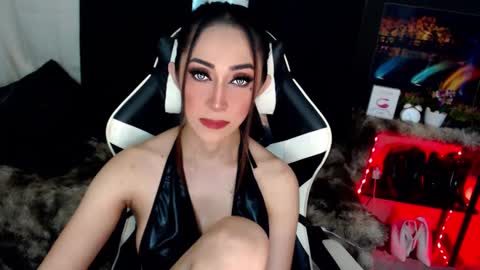Snapshot of jasminehotcumxx chatting on 02.04.25 lavander not for free show online show from 02.04.25