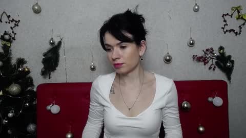 JasmineKouch online show from 12.30.24