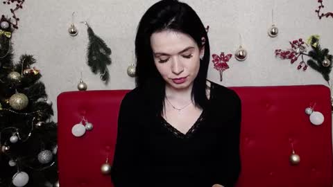 JasmineKouch online show from 01.17.25