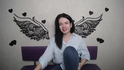 JasmineKouch online show from 10.17.25