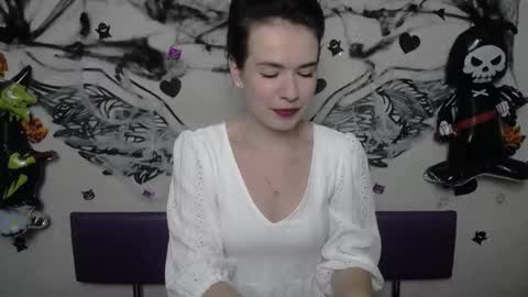 JasmineKouch online show from 10.26.25