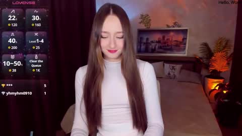 Snapshot of jasminelorens chatting on 12.08.24 Jasmine online show from 12.08.24
