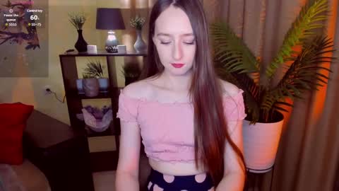 Snapshot of jasminelorens chatting on 12.12.24 Jasmine online show from 12.12.24
