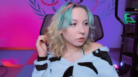 Jasmine online show from 01.04.25